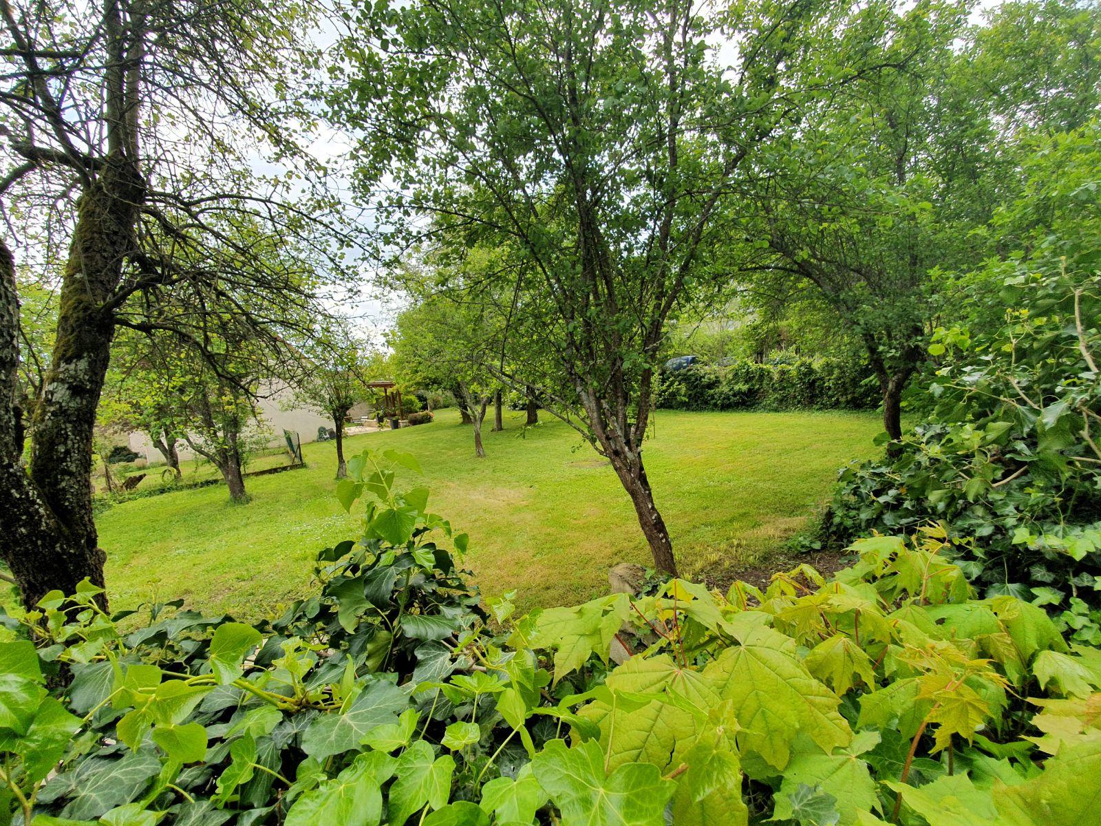 Terrain à bâtir de 433 m2 à Veneux-les-Sablons 77250