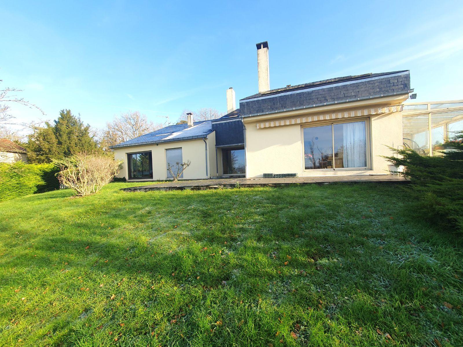 Maison de maître de 6224 m2 à Souppes-sur-Loing 77460